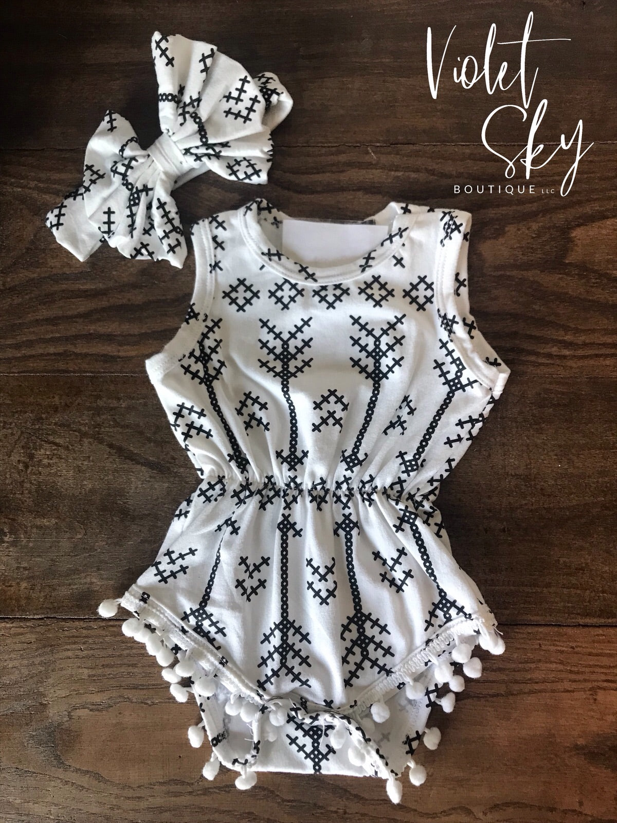 Baby - White/black Arrows Romper + Headband